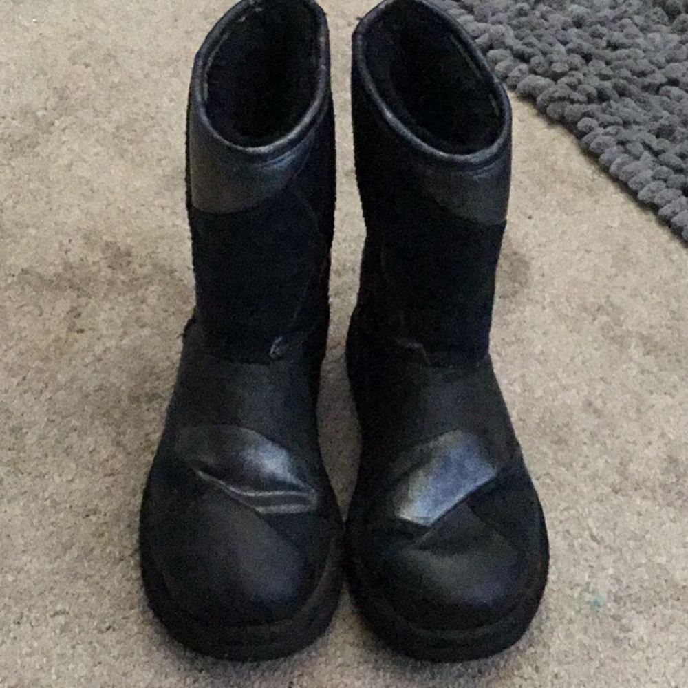 Ugs💕 black sparkle boots (like new)